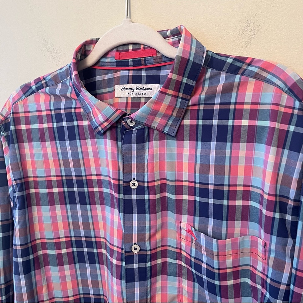 Tommy Bahama The Siesta Key Plaid Button Up Men’s XL Pink Blue Lightweight